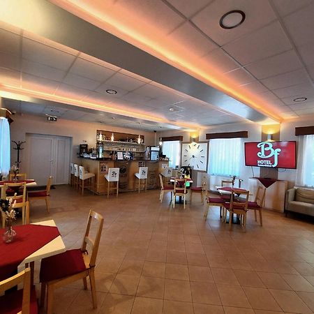 Bf Hotel Balatonföldvár Eksteriør bilde