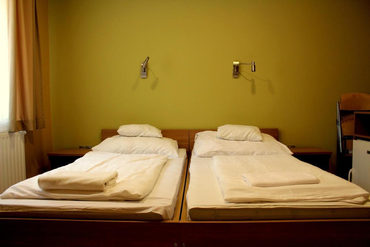 Bf Hotel Balatonföldvár Eksteriør bilde